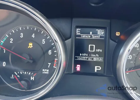 2011 Jeep Grand Cherokee Laredo z USA, uszkodzony, nr VIN 1J4RS4GG4BC539177